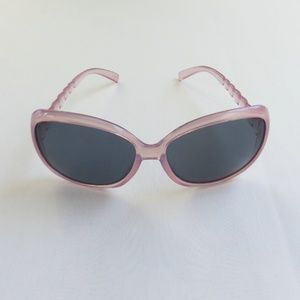Accessories - Jackie O Sunglasses - Lavender - Vintage Style NWT Accessories - Jackie O Sunglasses - Lavender - Vintage Style NWT